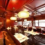 Ascot ホテル 4*