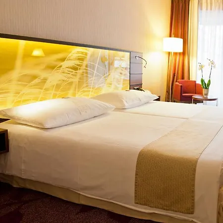 Hotell Ascot 4*