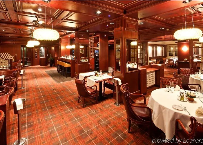 Ascot Готель 4*